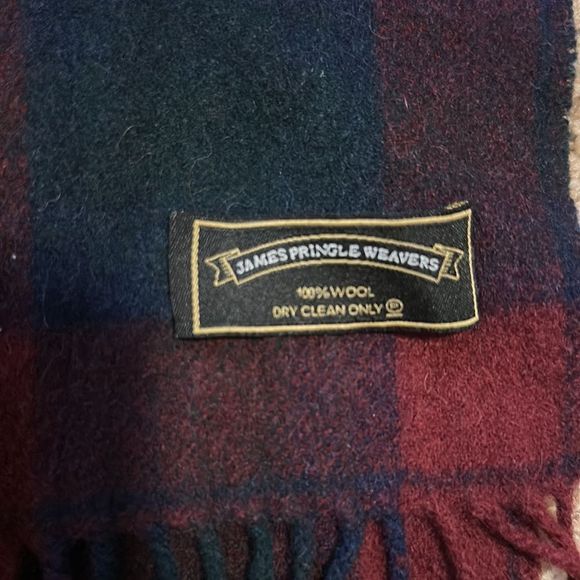 Wool Scarf - Picture 2 of 2